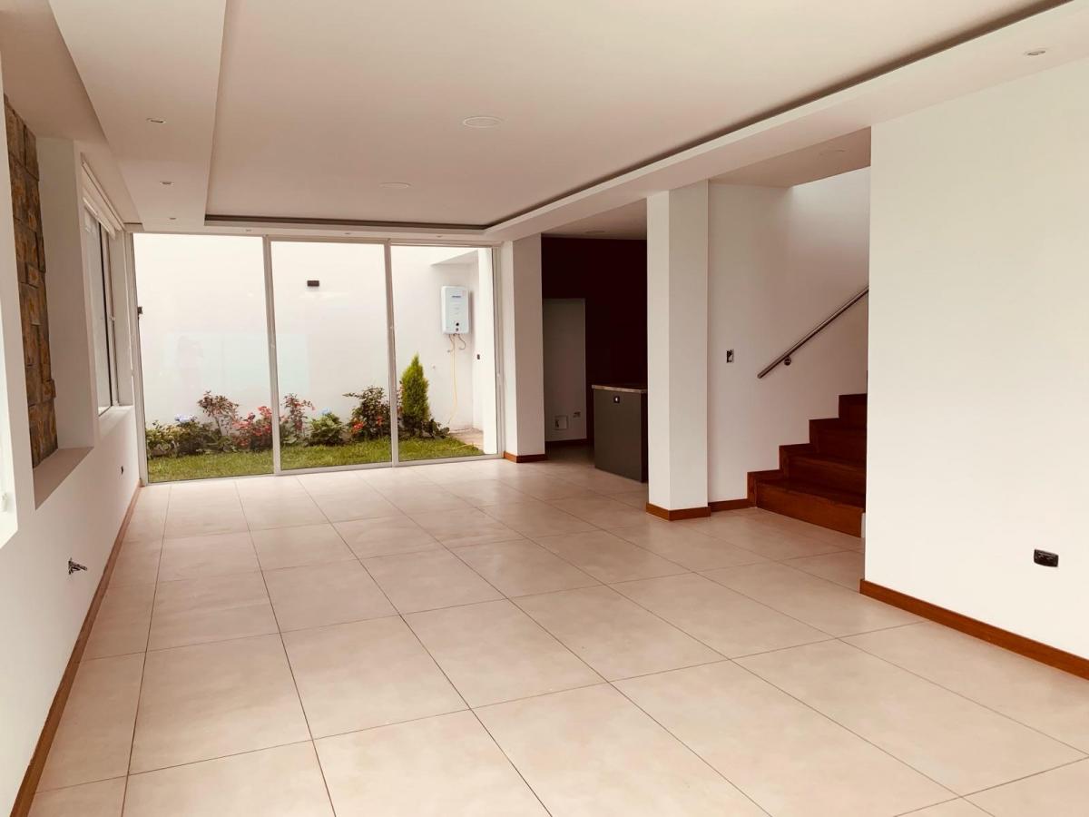 Mjr Venta Casa Tumbaco 3 Dorm. — imagen 6