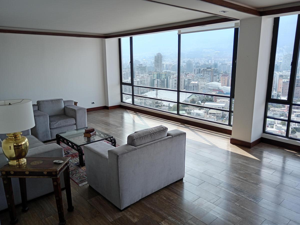 Se Vende Hermoso PH Vista 360, Batan. Provincia de Pichincha — imagen 10