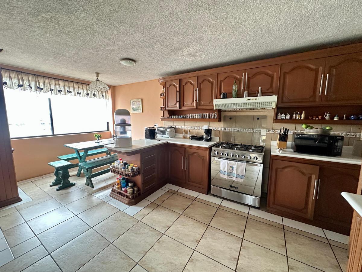Vendo Departamento Amplio - Sector Unión Nacional — imagen 10