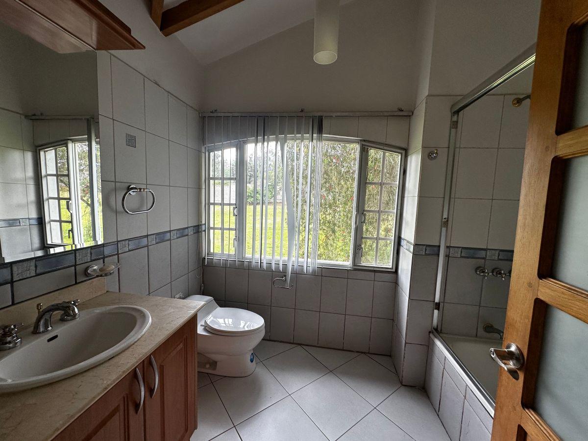 Vendo Casa Puembo — imagen 6
