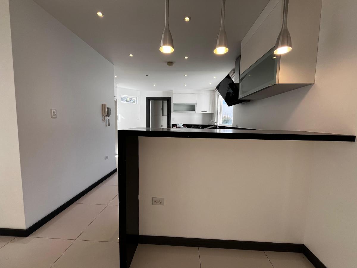 Linda Casa de Venta en Jardines de La Pampa — imagen 9