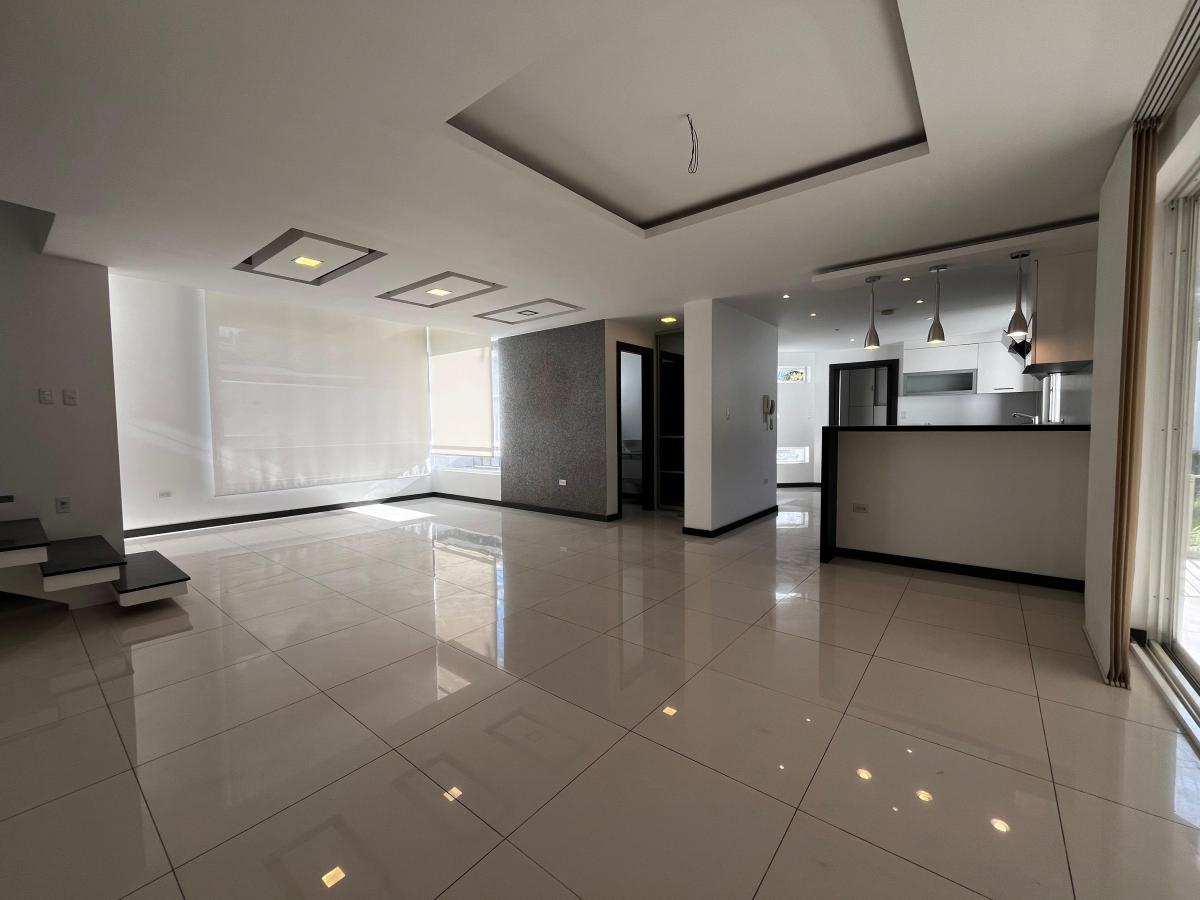 Linda Casa de Venta en Jardines de La Pampa — imagen 8