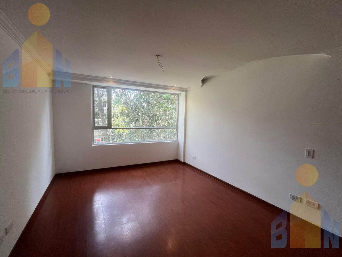 Departamento en Monteserrín de Venta Frente a Ecopark y Udla — imagen 2