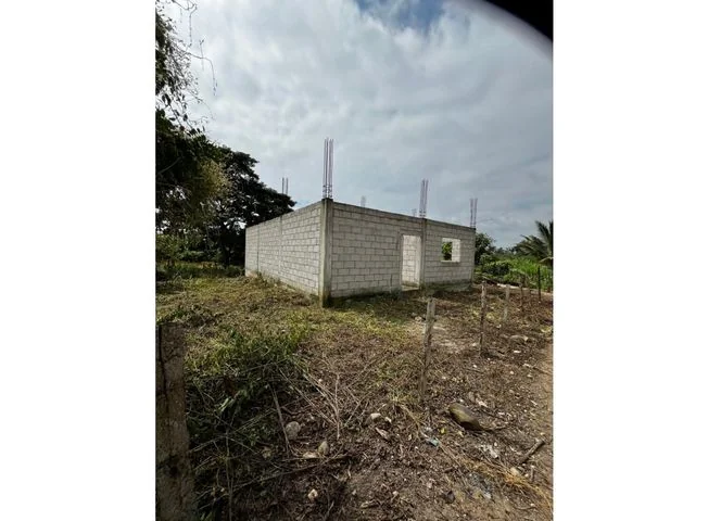 Terreno en venta en Santa Rosa — imagen 1