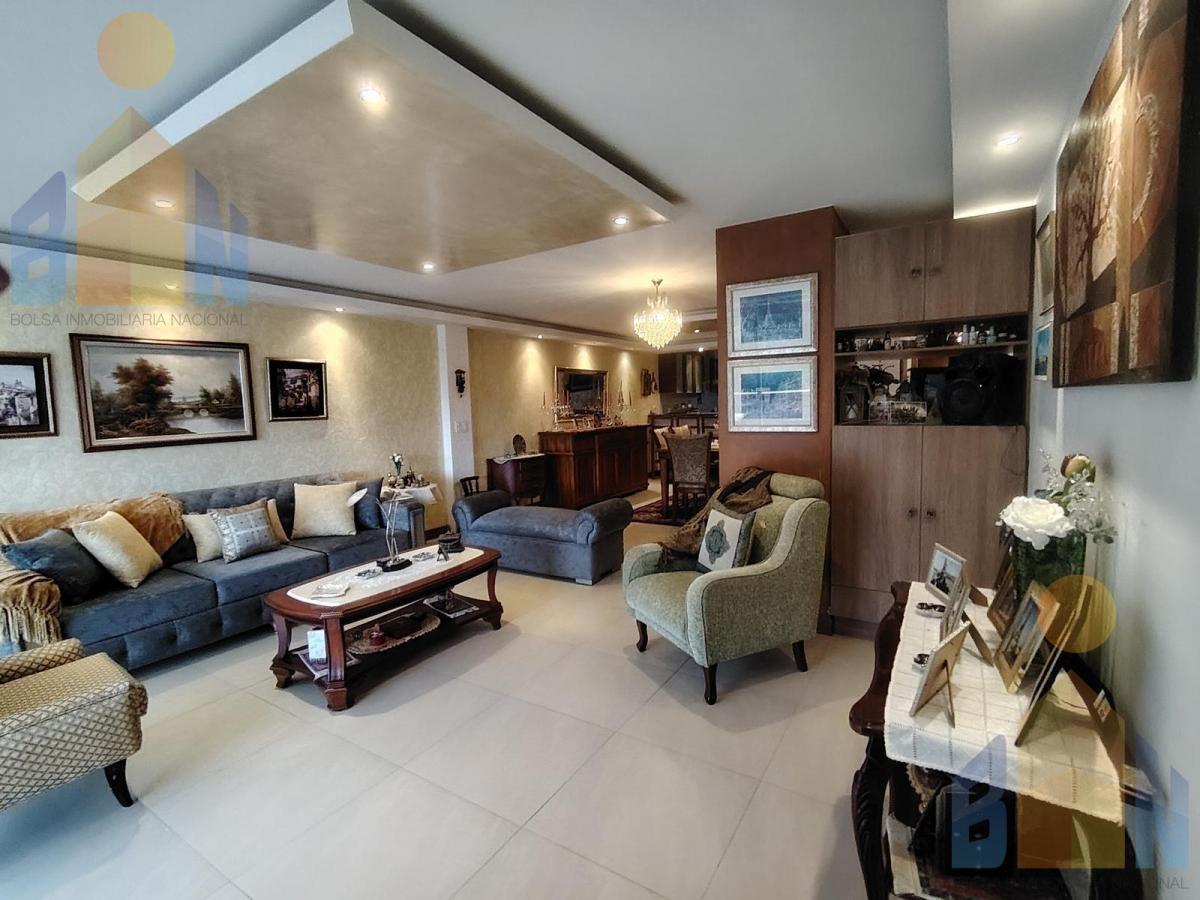 Ct Venta Departamento con Terraza y Mucha Naturalesa en Urbanzacion con Seguridad Sector Tanda Nayon — imagen 9