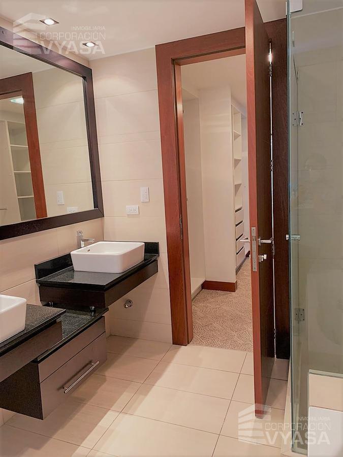 Quito Tenis - Hermoso Departamento en Venta de 3 Dorm. de 197 m² — imagen 9