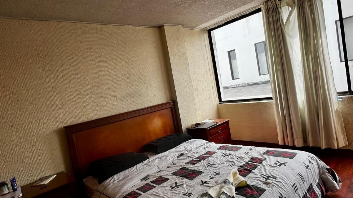 Departamento en Venta, Calle Paris, 3 Dorm. — imagen 3