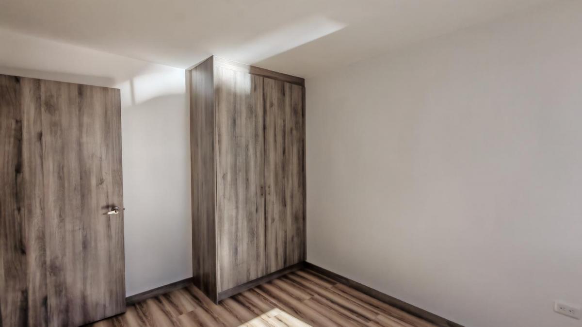 Departamento en Venta 2 Dorm. con Balcones - Sector Tumbaco - Quito — imagen 5