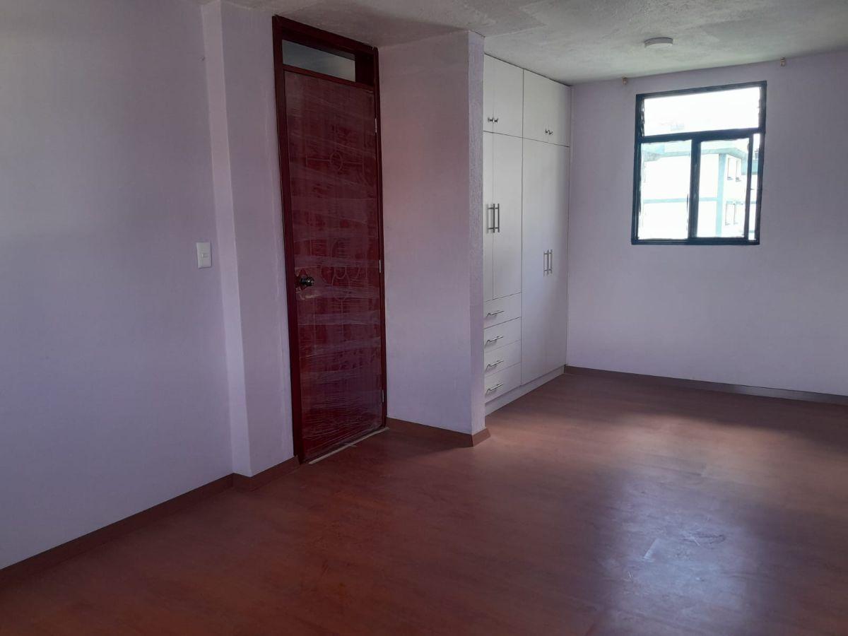 Vendo Departamento Remodelado con Parqueadero y Secadero Hermosa Vista a La Ciudad, Av de Los Grana — imagen 6