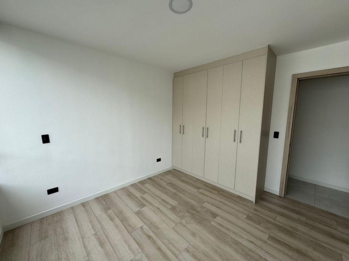 Departamento de 96 m² con 2 Habitaciones en Venta en Intervalles, Cumbaya — imagen 3