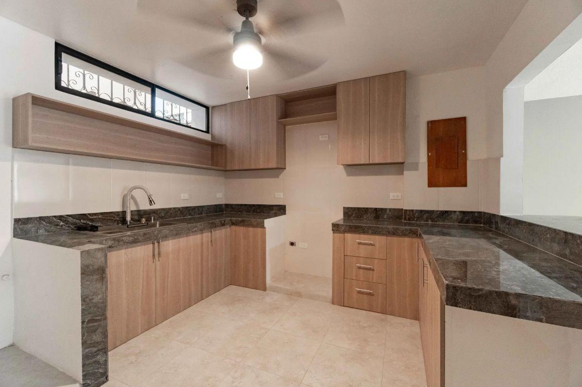 Casa en Venta en Guayaquil, Kennedy, 3 Dorm., 3 Baños, 180 m², con Piscina, Guayas — imagen 7