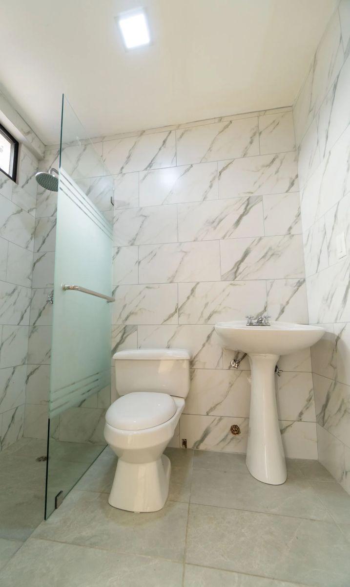 Casa en Venta en Guayaquil, Kennedy, 3 Dorm., 3 Baños, 180 m², con Piscina, Guayas — imagen 6