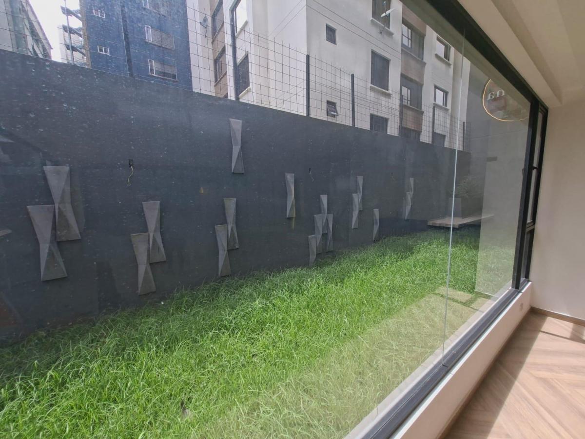 Venta Estudio en Piso Alto | República del Salvador | Quito | Amenidades Completas — imagen 2