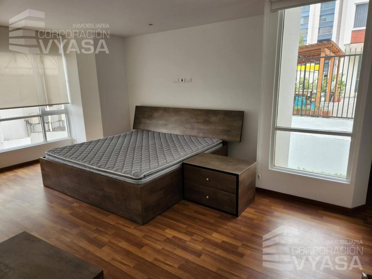 González Suárez - Coruña, Exclusivo Departamento en Venta de 130 m² — imagen 2