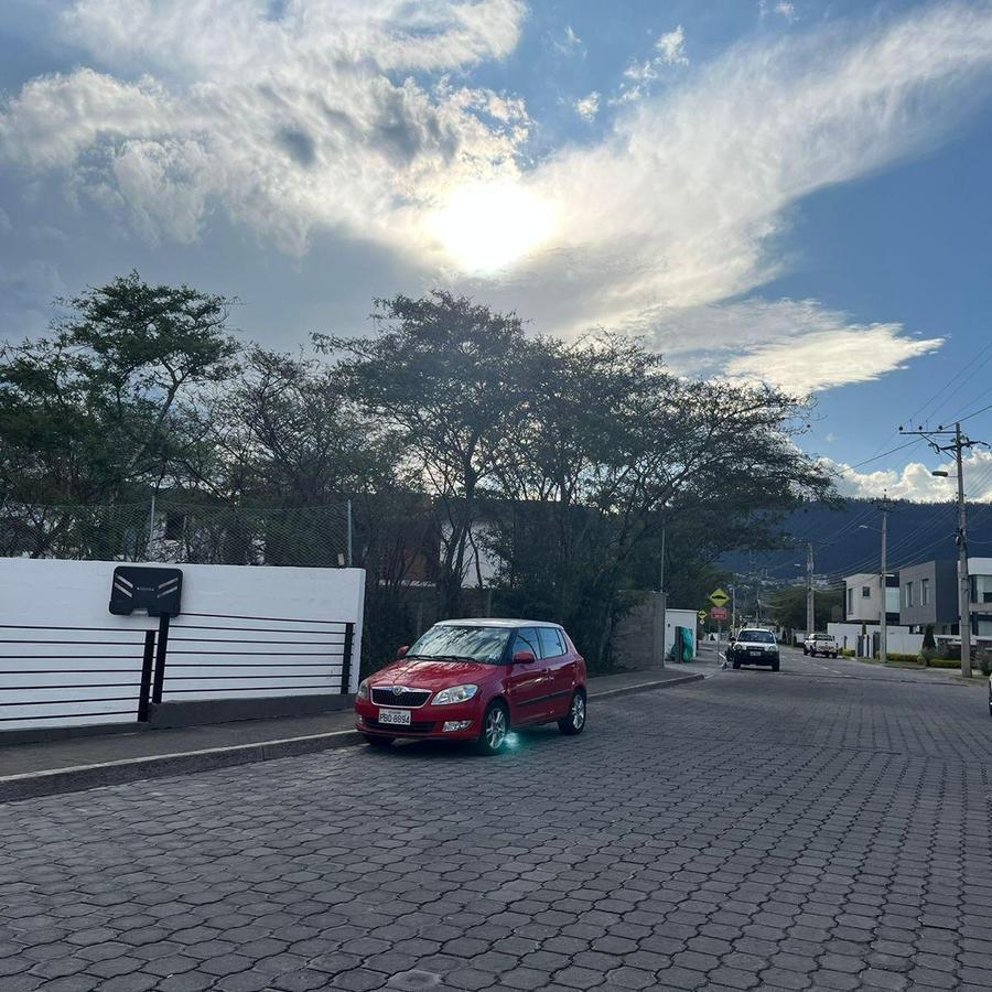 Lote de Venta 500 m a 6 Minutos de Cumbaya Vía Nayon Urbanizacion Privada Seguridad 24/7 — imagen 7