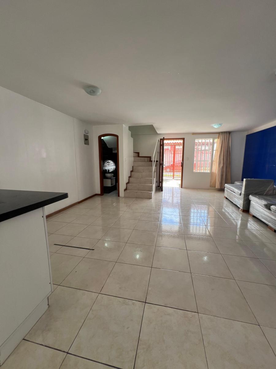 Venta - de - Casa - 151 m² - en - Llano Grande — imagen 8