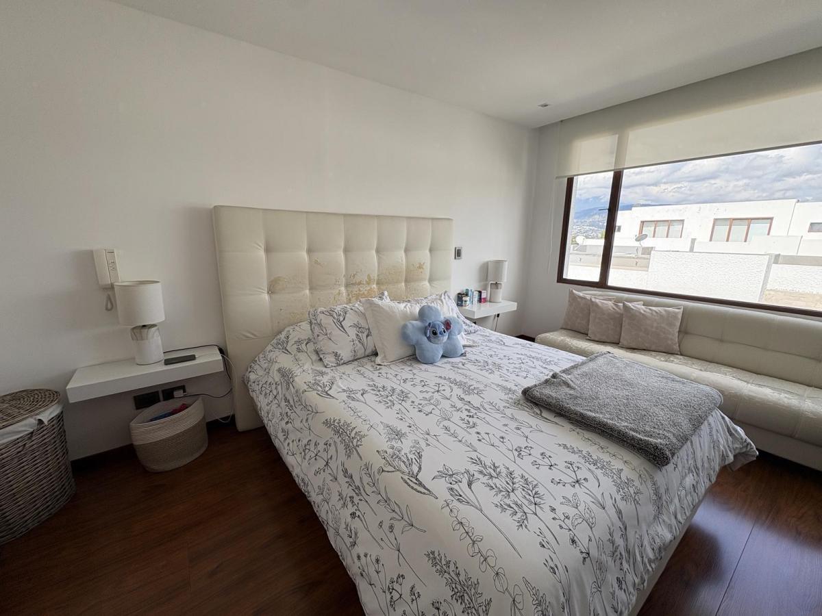 Vendo Casa 3 Hab Ruta Viva Tumbaco — imagen 2