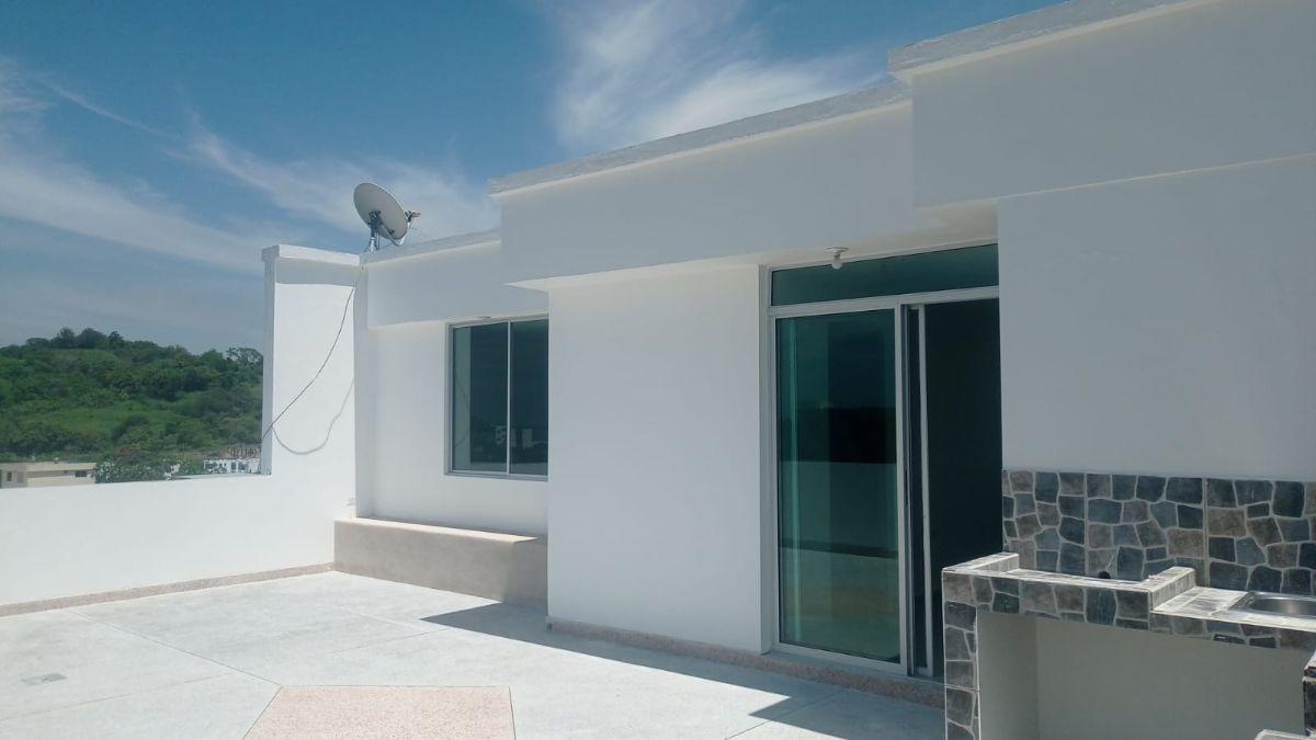 Venta - Departamento - Tonsupa - Esmeraldas — imagen 2