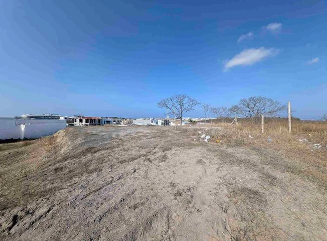 Terreno en venta en Manta — imagen 2