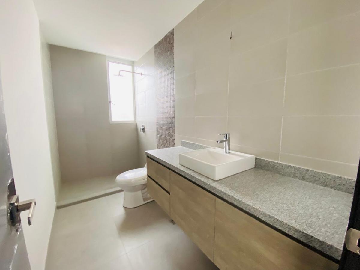 Departamento de Venta en Cumbaya Sector La Primavera — imagen 2
