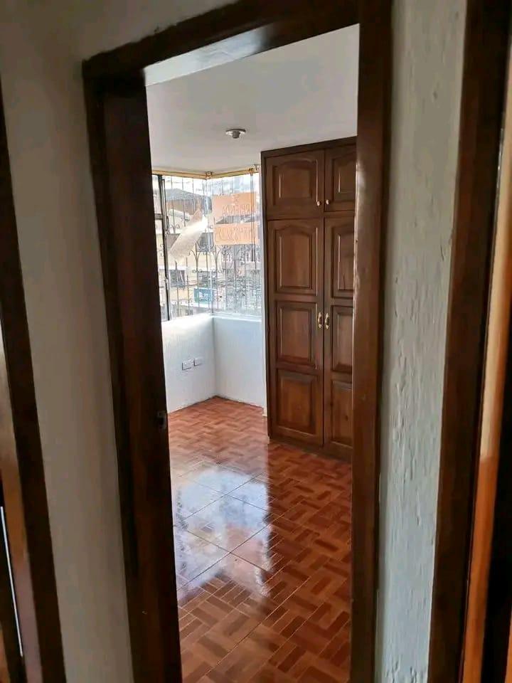 Departamento en Venta con Parqueadero en El Sector de en Solanda — imagen 6
