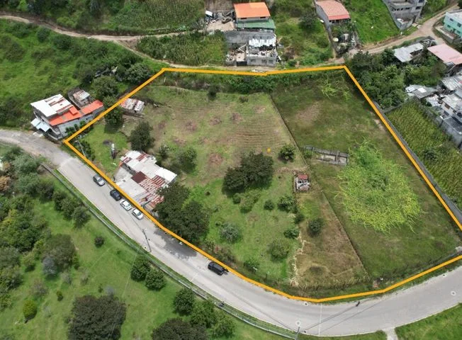 Terreno en venta en La Armenia — imagen 1