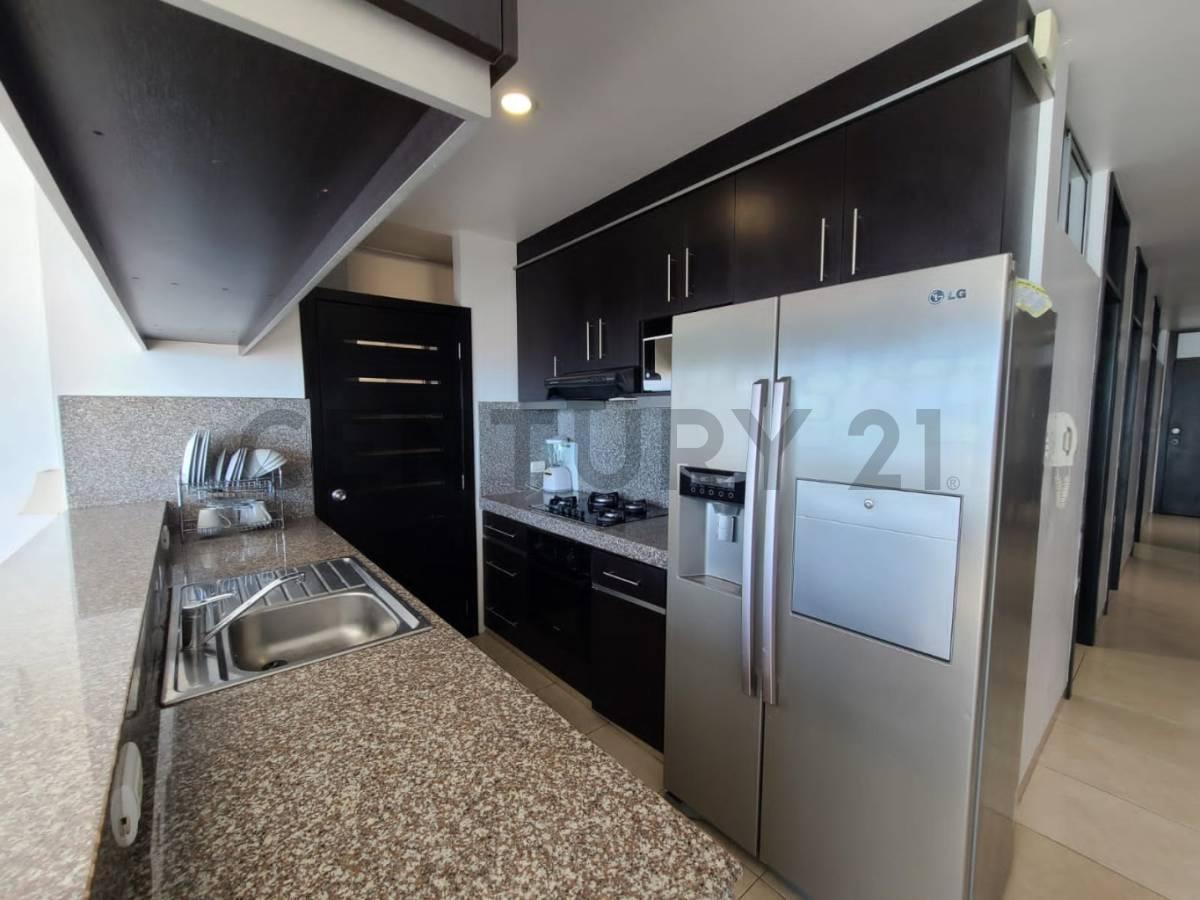 Venta Departamento Amoblado con Vista Al Mar en Edificio Ana Capri, Salinas — imagen 6