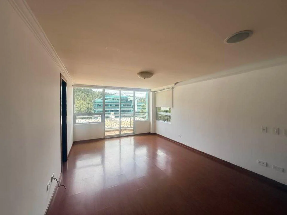 Venta Departamento Sector Monteserrin - — imagen 10