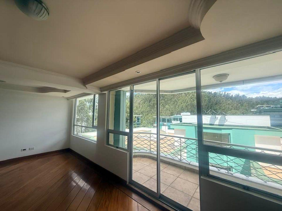 Venta Departamento Sector Monteserrin - — imagen 7