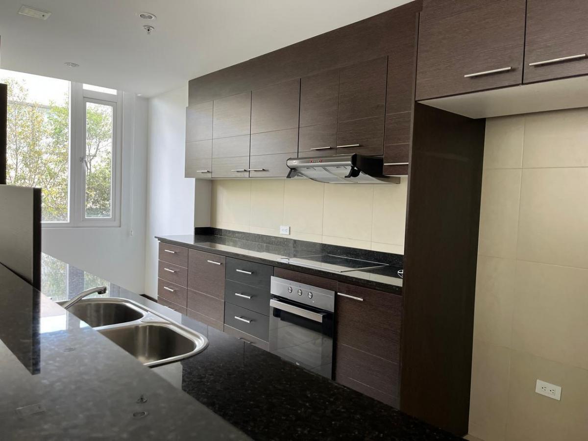 Vendo Lujoso Dpto 3 Dor Sector Santa Lucia Cumbaya — imagen 9