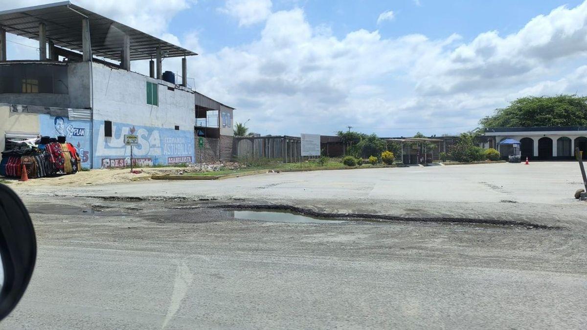 Venta de Terreno y Villa, en Huaquillas Pro, El Oro, El Oro — imagen 2