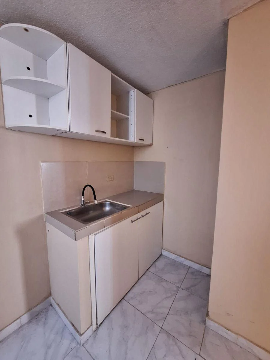 De Oportunidad Venta Departamento de 46 m² y 2 Dorm. Sur de Quito — imagen 6