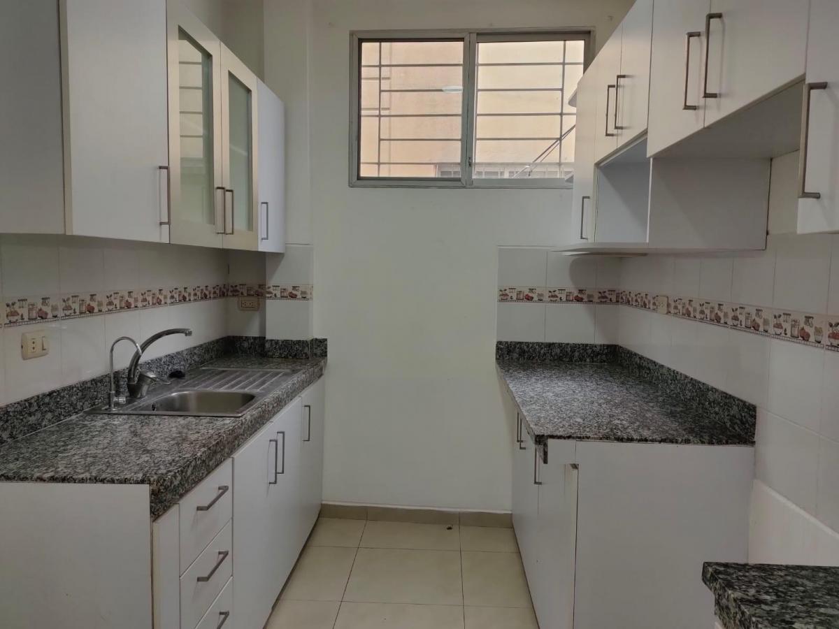 Departamento de Venta en Kennedy Norte, 1 Parqueo Cerrado, 2 Dorm., Guayas — imagen 7