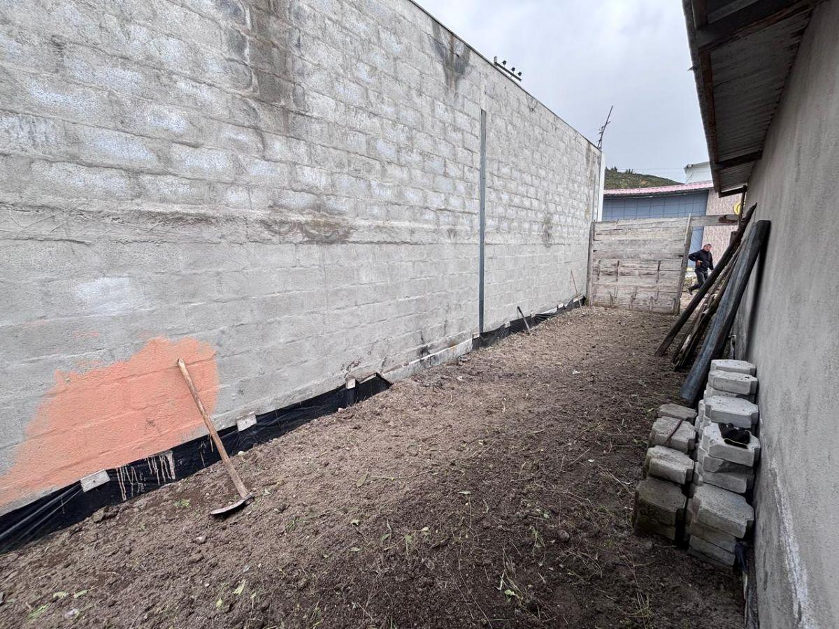 Venta Terreno Industrial Calacali — imagen 2
