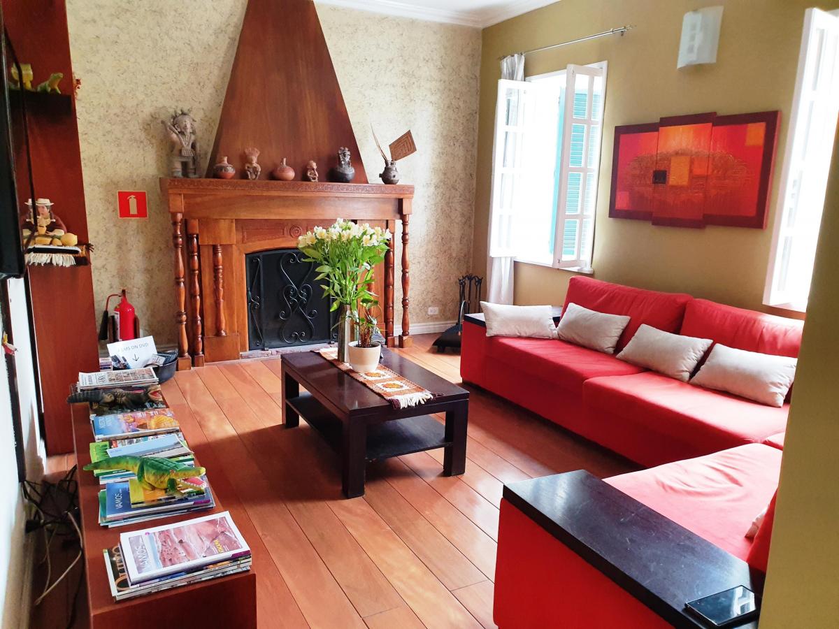 Amplia Casa en Venta Ideal Para Oficinas Sector Comercial en Quito La Mariscal — imagen 10