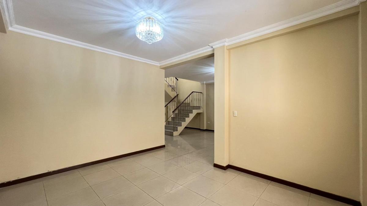 Casa de Venta en Villa Club, Etapa Floral, Guayas — imagen 10