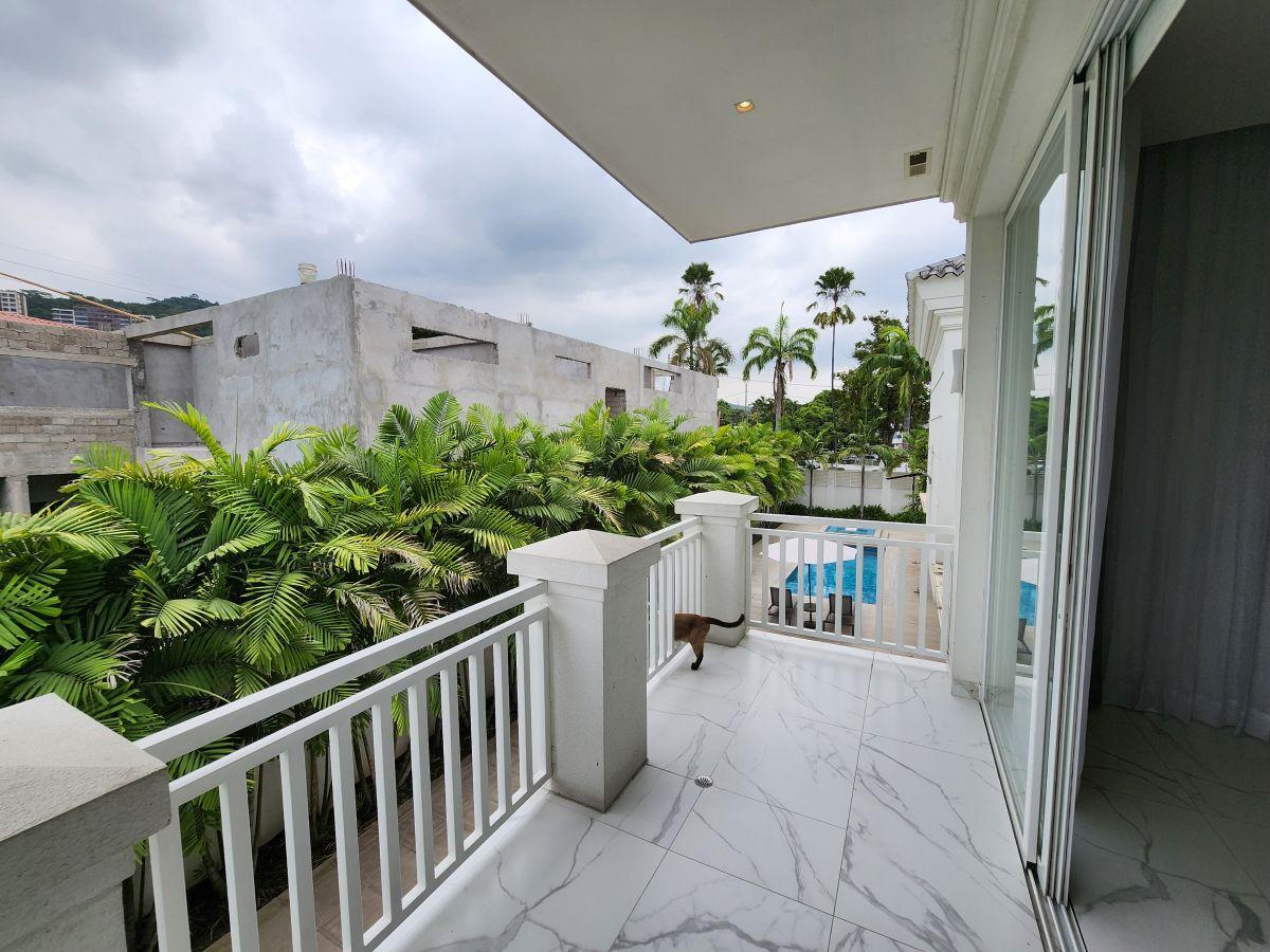Casa Inteligente Semiamoblada en Venta en Puerto Azul, Vía a La Costa - Maleovillegas, Guayas — imagen 2
