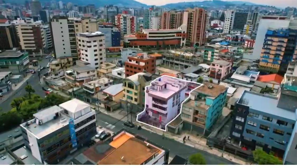 Constructores Vendo Terreno - Ubicación Estratégica — imagen 4