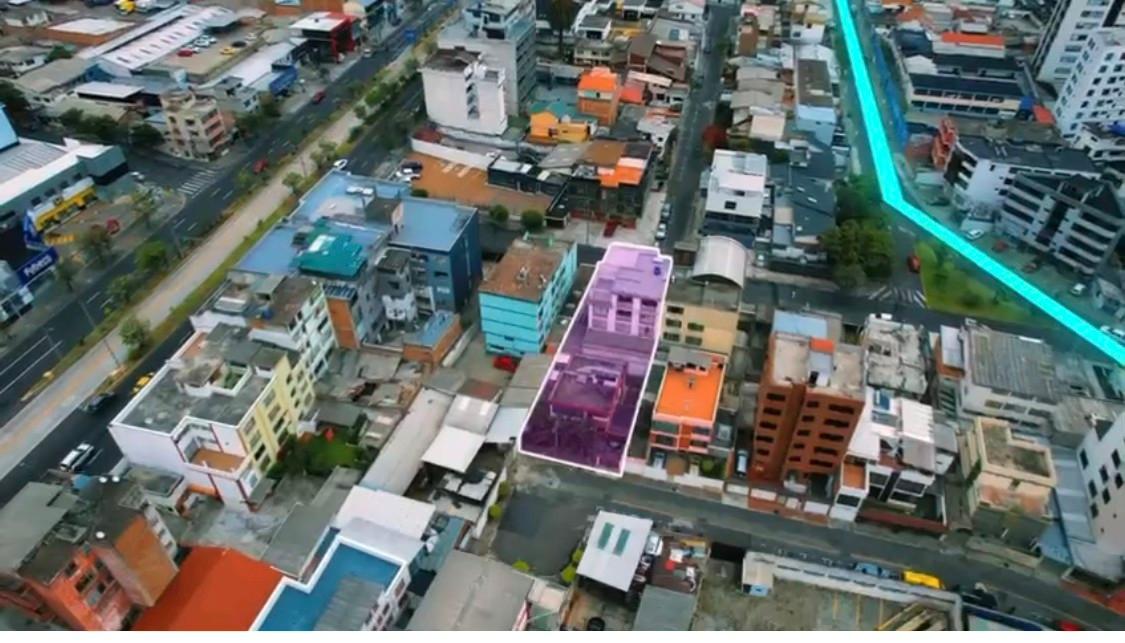Constructores Vendo Terreno - Ubicación Estratégica — imagen 3