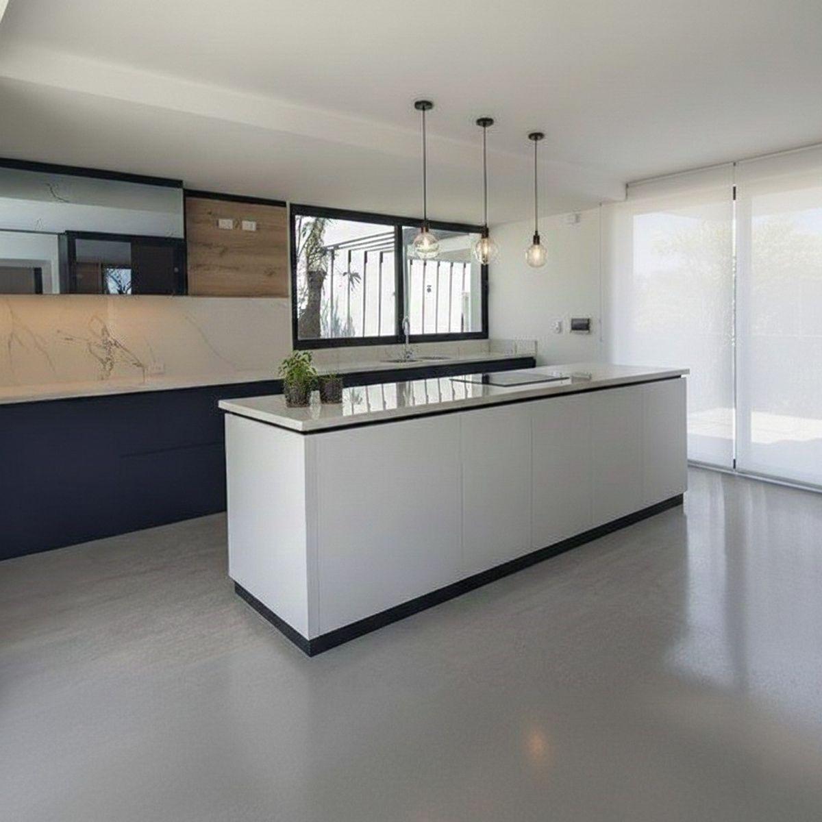 Venta Casa con Piscina en Nayon — imagen 9
