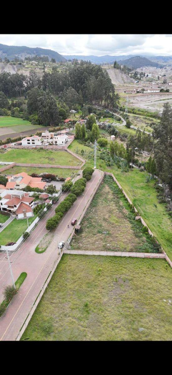 Terreno Premium de 2045 m² en Ricpamba - Zona de Alta Plusvalía, Chimborazo — imagen 2