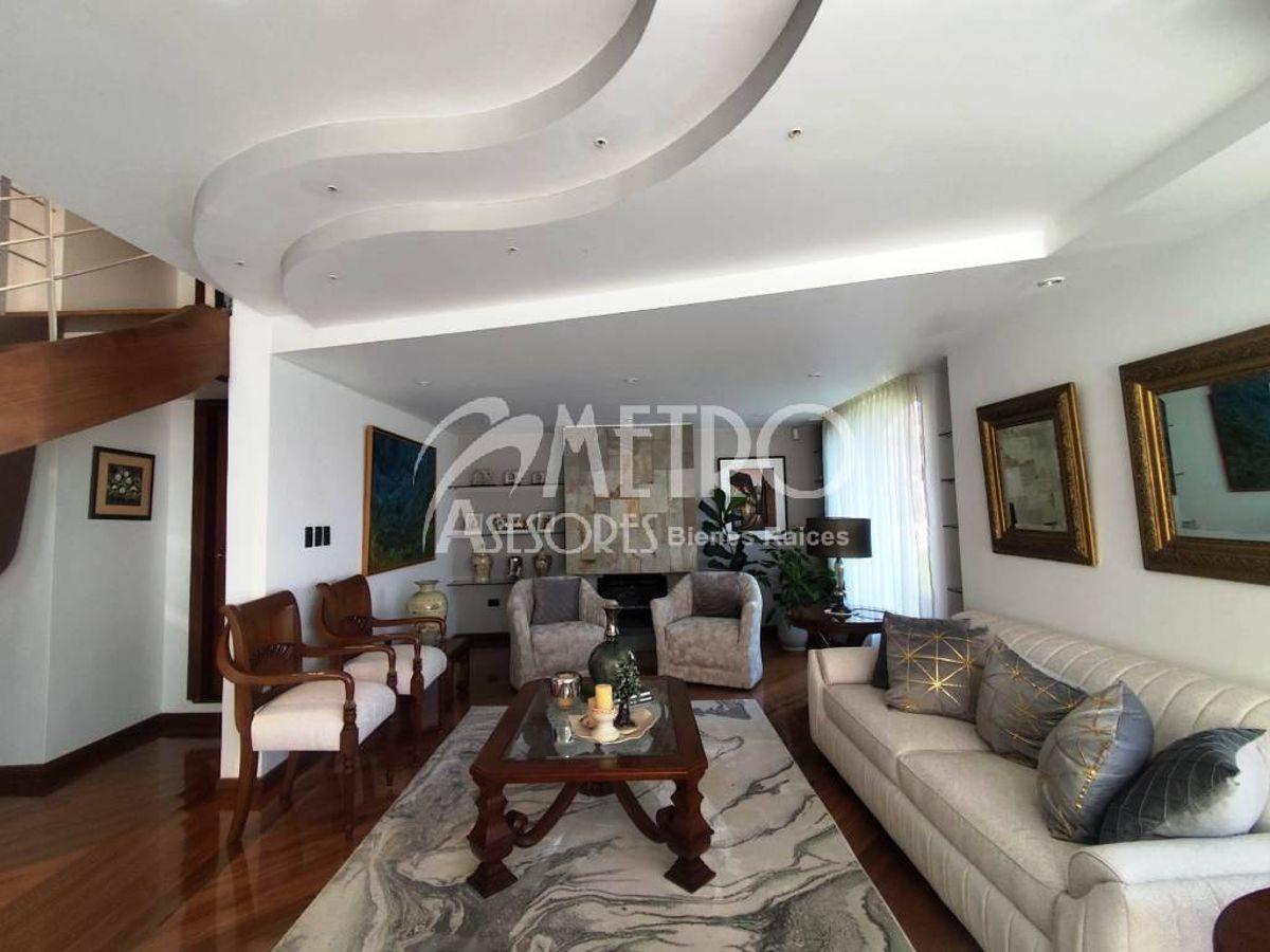Casa en Venta 420 m² en Urb. Campo Alegre - Monteserrín — imagen 10