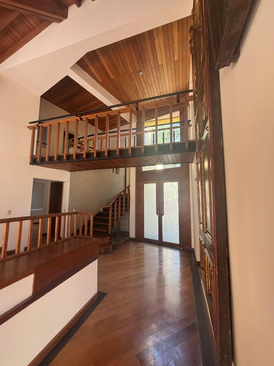 Cumbaya. en Urbanización de Lujo. Hermosa Casa — imagen 7