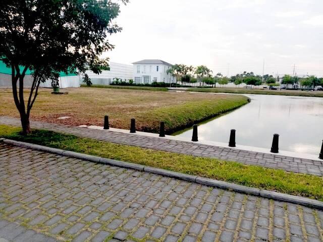 Terreno a La Venta en Isla Mocoli Etapa Blue Bay. Guayas — imagen 9