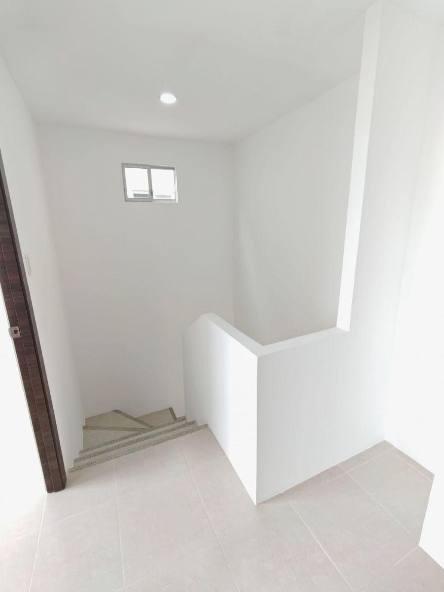 Venta Casa de Estreno Remodelada | 3 Dorm. | Paseo del Sol 3 | Vía a La Costa (Wy), Guayas — imagen 2
