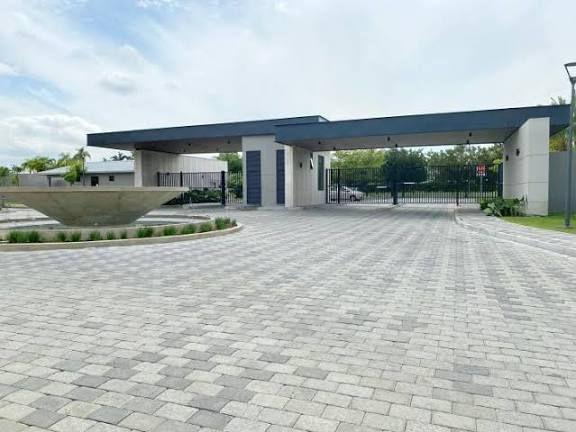Terrenos en Venta 624 m² - Urbanización Cantabria - Isla Mocolí - Vía Samborondón, Guayas — imagen 5