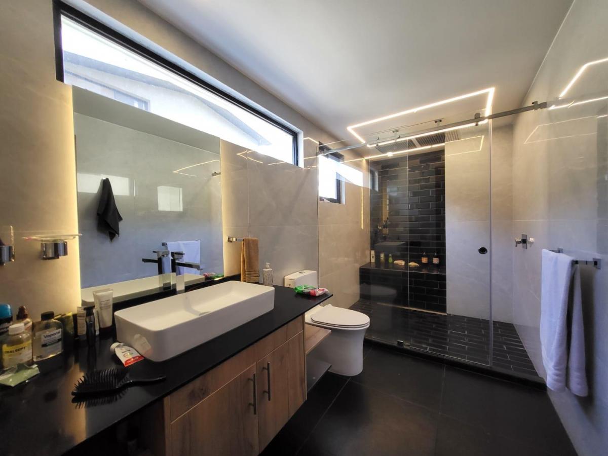 Venta - Hermoso Duplex de 3 Dorm. - Sector Coruña — imagen 4