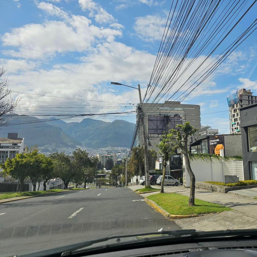 Casa Comercial en Venta, Sector Gonzalez Suarez. Provincia de Pichincha — imagen 10