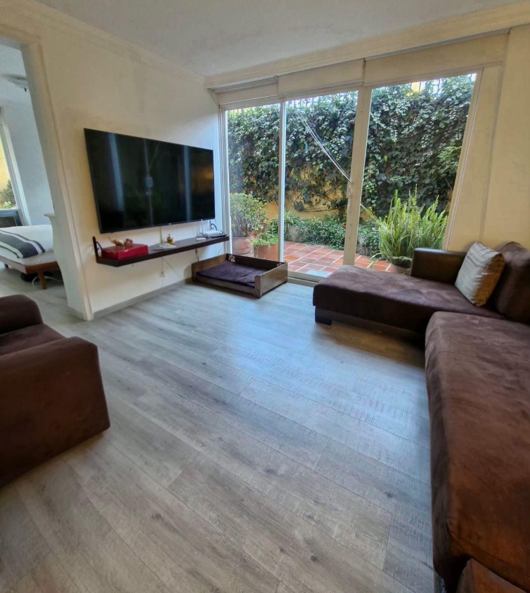 Exclusiva Propiedad con 2 Departamentos Independientes y 230 m² de Confort — imagen 9