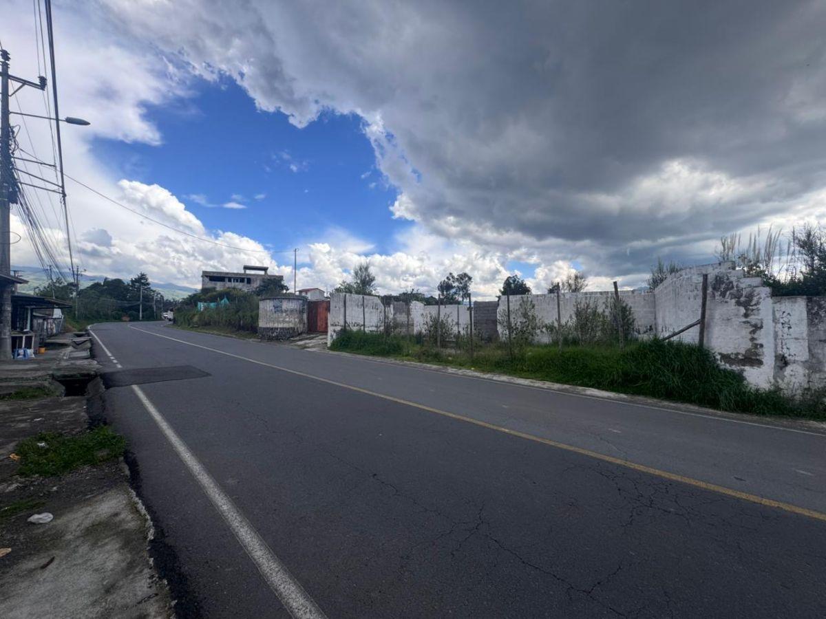 Vendo Terreno 17900 m² en Alangasi - Valle de Los Chillos — imagen 7